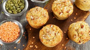 Muffin de lentilha com semente de abóbora e amêndoas (Imagem: minadezhda | Shutterstock)