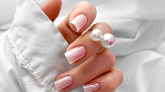 As unhas ganharam destaque nos desfiles do SPFW (Imagem: Wirestock Creators | Shutterstock)