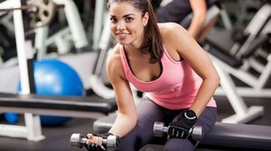 Com alguns cuidados simples, é possível prevenir esses problemas e seguir firme no projeto verão (Imagem: antoniodiaz | Shutterstock)