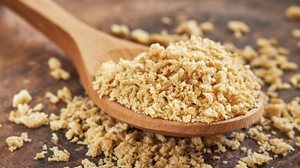 A proteína texturizada de soja é uma opção poderosa, acessível e cheia de benefícios (Imagem: Nedim Bajramovic | Shutterstock)