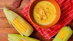 Curau com canela (Imagem: Juliana Verly | Shutterstock)