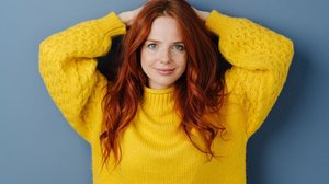 As paletas outonais também inspiram a coloração capilar (Imagem: stockfour | Shutterstock)