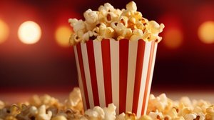 A pipoca conquista pelo sabor, praticidade e por estar associada a um alimento ‘afetivo’ (Imagem: Pavel Sneznyj | Shutterstock)