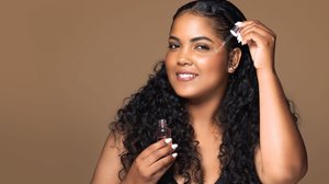 O ácido retinoico é um dos ativos mais eficazes para a pele (Imagem: Prostock-studio | Shutterstock)