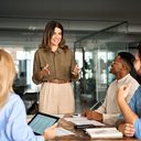 A construção de processos claros contribui para negócios mais preparados e consistentes (Imagem: insta_photos | Shutterstock)