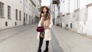 O inverno é uma ótima estação para quem gosta de se expressar por meio das roupas (Imagem: Maciej Matlak | Shutterstock)