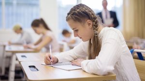 O pensamento computacional pode ajudar candidatos do Enem a estruturar ideias com mais clareza e lógica na redação (Imagem: BearFotos  | Shutterstock)