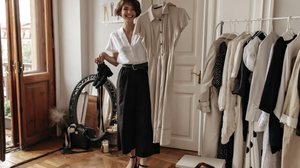 Com algumas adaptações é possível reutilizar roupas no outono (Imagem: Look Studio | Shutterstock)