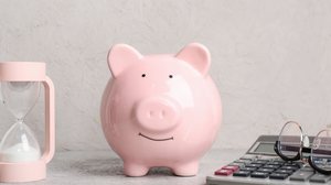 É possível organizar a vida financeira até o fim de 2025 (Imagem: Pixel-Shot | Shutterstock)