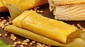 Pamonha doce (Imagem: Fernando Branco - AeroCam | Shutterstock)