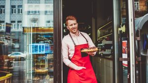 Crise do chocolate desafia os confeiteiros a seguirem encantando os clientes sem comprometer a rentabilidade (Imagem: GaudiLab | Shutterstock)