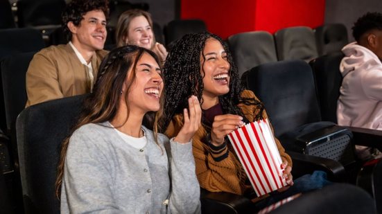 Os lançamentos desta semana vão emocionar e cativar os fãs de cinema (Imagem: Unai Huizi Photography | Shutterstock)