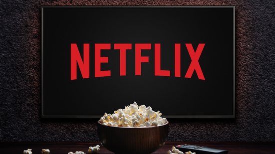 O catálogo da Netflix em setembro chega renovado, trazendo séries e filmes que transitam entre diferentes gêneros (Imagem: Hamara | Shutterstock)