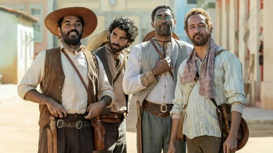 Em "Guerreiros do Sol", os cangaceiros enfrentam alianças e rivalidades no sertão (Imagem: Reprodução digital | Globoplay)
