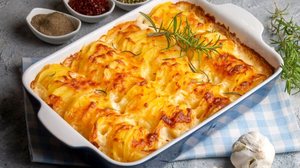 Batata gratinada cremosa (Imagem: Esin Deniz
| Shutterstock)