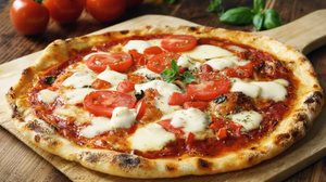 Pizza margherita (Imagem: V. Matthiesen | Shutterstock)