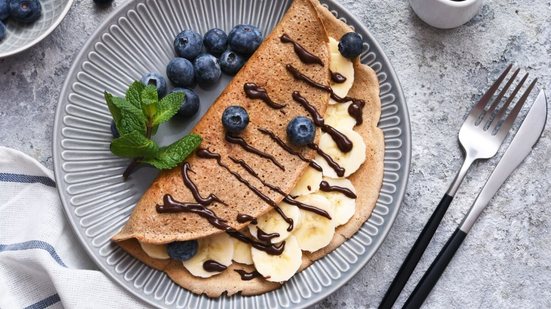 Panqueca de banana (Imagem: zefirchik06 | Shutterstock)