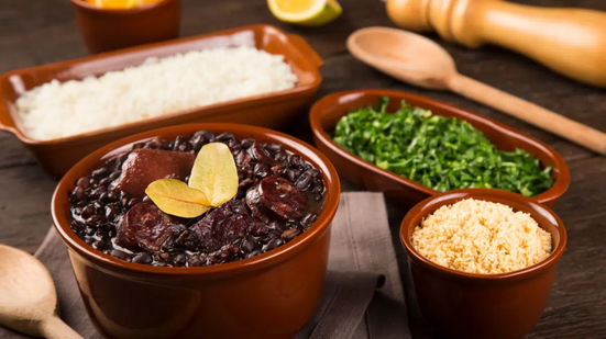 5 receitas tradicionais da culinária brasileira para celebrar a vitória da Seleção