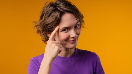 Cada signo manifesta a inteligência de um jeito diferente (Imagem: Stock Holm | Shutterstock)