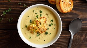 Creme de couve-flor (Imagem: Tatiana Volgutova | Shutterstock)