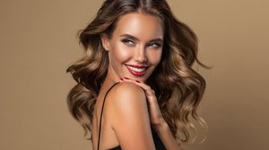 Tons versáteis, atemporais e fáceis de manter são destaques em 2026 (Imagem: Sofia Zhuravetc | Shutterstock)