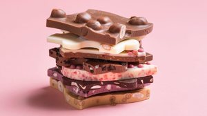 Cada tipo de chocolate contém propriedades únicas que são benéficas para o corpo (Imagem: YesPhotographers | Shutterstock)