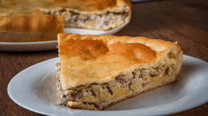 Torta proteica de carne moída com alho-poró (Imagem: 3DMart | Shutterstock)
