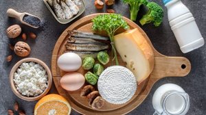 Alimentos acessíveis também são fontes de proteínas (Imagem: Evan Lorne | Shutterstock)