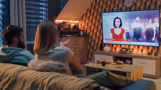 Filmes sobre jornalistas mostram como o compromisso com a informação pode mudar o rumo da história (Imagem: Frame Stock Footage | Shutterstock)