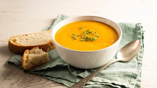Sopa cremosa de abóbora (Imagem: Hans Geel | Shutterstock)