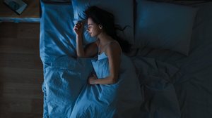 Questões de saúde podem afetar a qualidade do sono (Imagem: Gorodenkoff | Shutterstock)