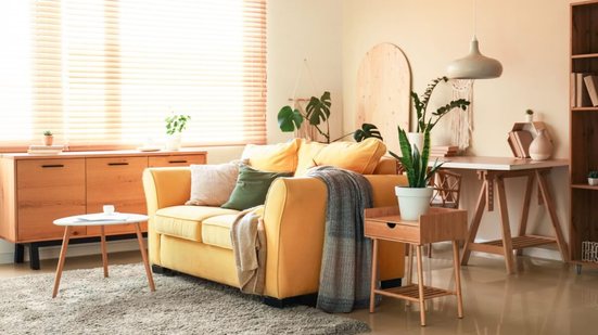 Tendências de decoração para o outono criam espaços mais intimistas e aconchegantes (Imagem: Pixel-Shot | Shutterstock)