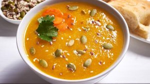 Caldo de abóbora (Imagem: pikaneo | Shutterstock)