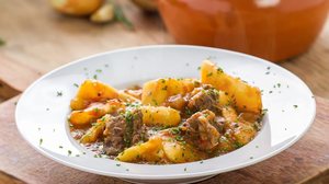 Vaca atolada (Imagem: tmalucelli | Shutterstock)