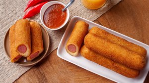 Enroladinho de salsicha (Imagem: flanovais |  Shutterstock)