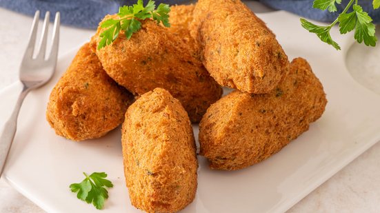Bolinho vegano de legumes (Imagem: AnaMarques | Shutterstock)