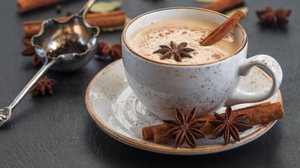 Chai latte (Imagem: miss.lemon | Shutterstock)