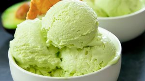 Sorvete de abacate com leite condensado (Imagem: Thao Lan | Shutterstock)