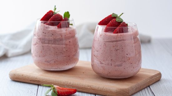 Musse de morango (Imagem: Mycleverway | Shutterstock)