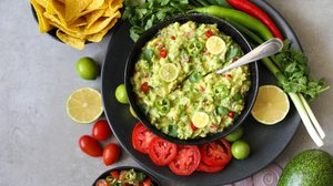 Guacamole (Imagem: rontav | Shutterstock)