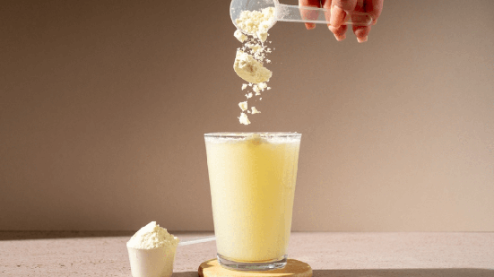 Apesar de sua popularidade, a creatina ainda levanta muitas dúvidas sobre como e quando deve ser usada (Imagem: Erhan Inga | Shutterstock)