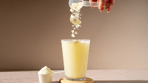 Apesar de sua popularidade, a creatina ainda levanta muitas dúvidas sobre como e quando deve ser usada (Imagem: Erhan Inga | Shutterstock)