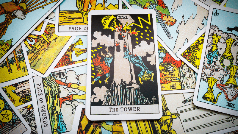 A carta “A Torre” significa término? Entenda o que ela realmente representa no tarot