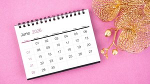 Junho nos lembrará que evolução não acontece apenas por meio de grandes rupturas, mas também por meio de novas perspectivas (Imagem: Smart Calendar | Shutterstock)