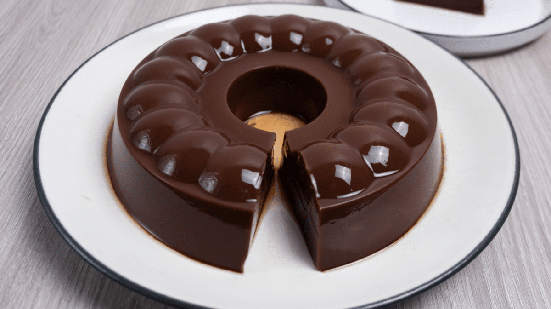 Pudim de chocolate (Imagem: Rukuta Project | Shutterstock)