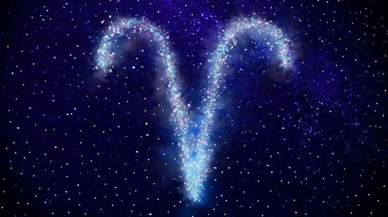 O anjo da guarda dos arianos traz coragem e proteção para esses nativos enfrentarem desafios (Imagem: New Africa | Shutterstock)