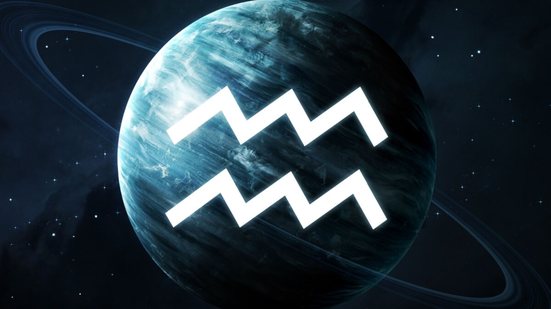 Dois planetas regem Aquário e explicam por que o signo é ao mesmo tempo livre e comprometido (Imagem: Vadim Sadovski | Shutterstock)