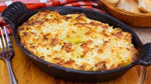 Bacalhau cremoso com alho-poró e vinho branco (Imagem: page frederique | Shutterstock)