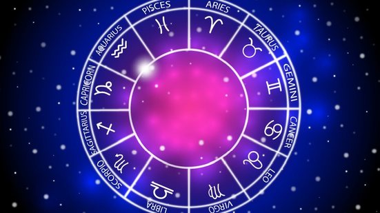 A semana favorecerá tanto a vida profissional quanto as relações pessoais (Imagem: vimolsiri.s | Shutterstock)