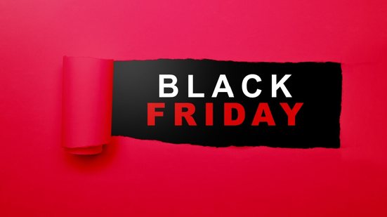 É possível aproveitar a Black Friday para fazer compras seguras (Imagem: leolintang | Shutterstock)